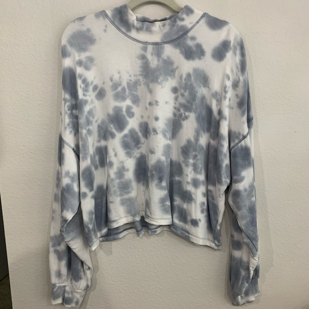 Wild Fable Blue Tie Dye Pullover SZ XL